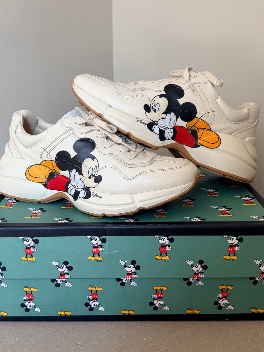 Gucci x Disney Mickey Mouse Rhyton Sneakers Men’s 7 Women’s 9 Authentic